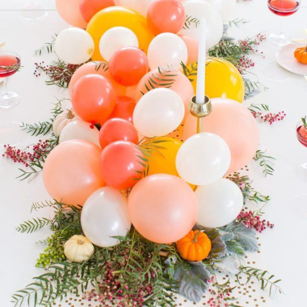 Elegant Organic Balloon Table Runner