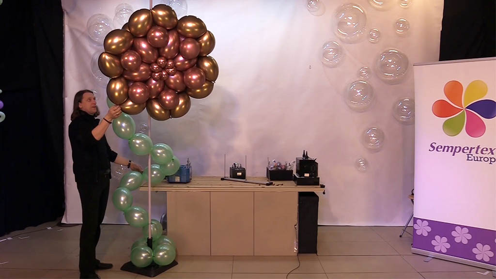 Giant Balloon flower Decor