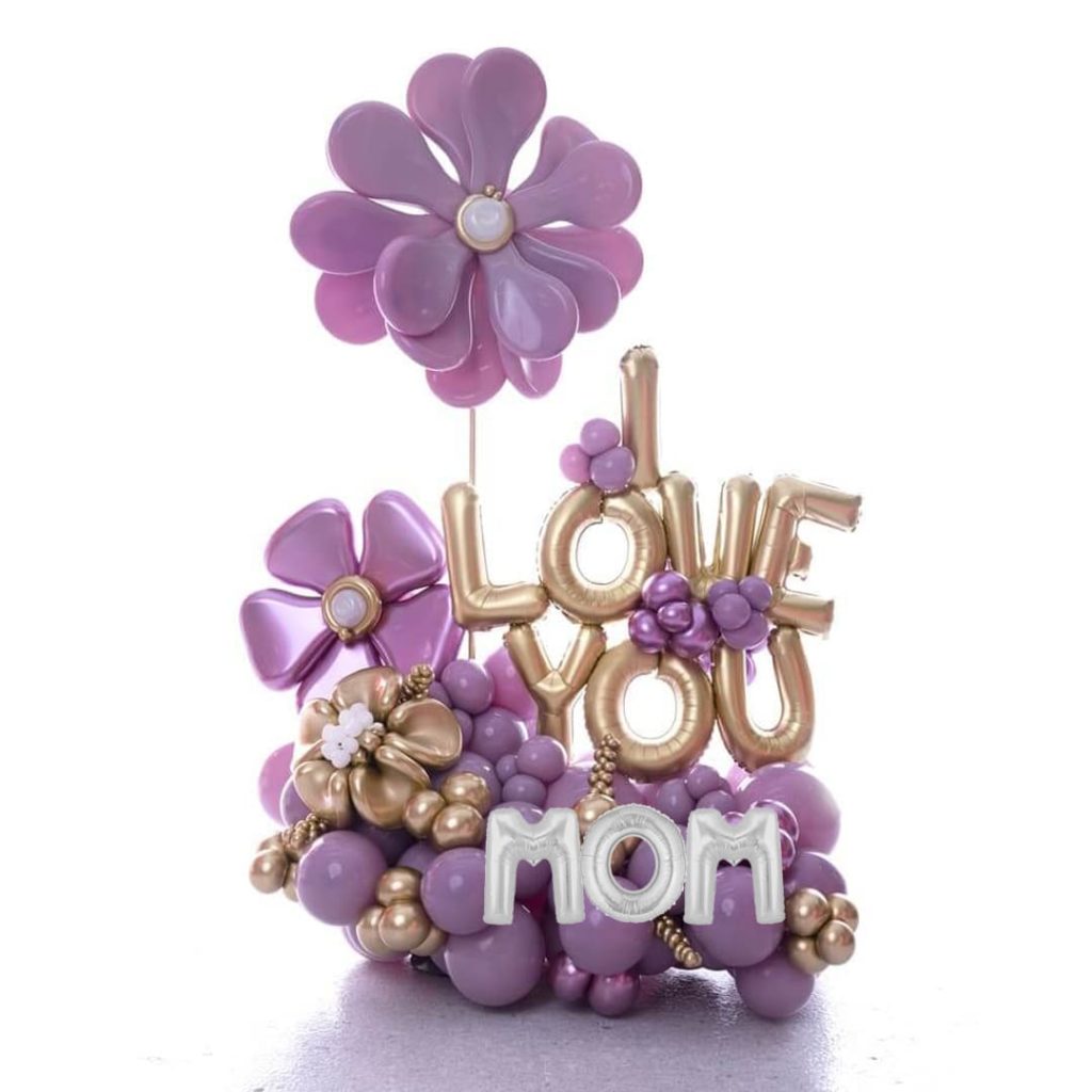 Love Mom Balloon Bouquet